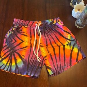 Short in good condition